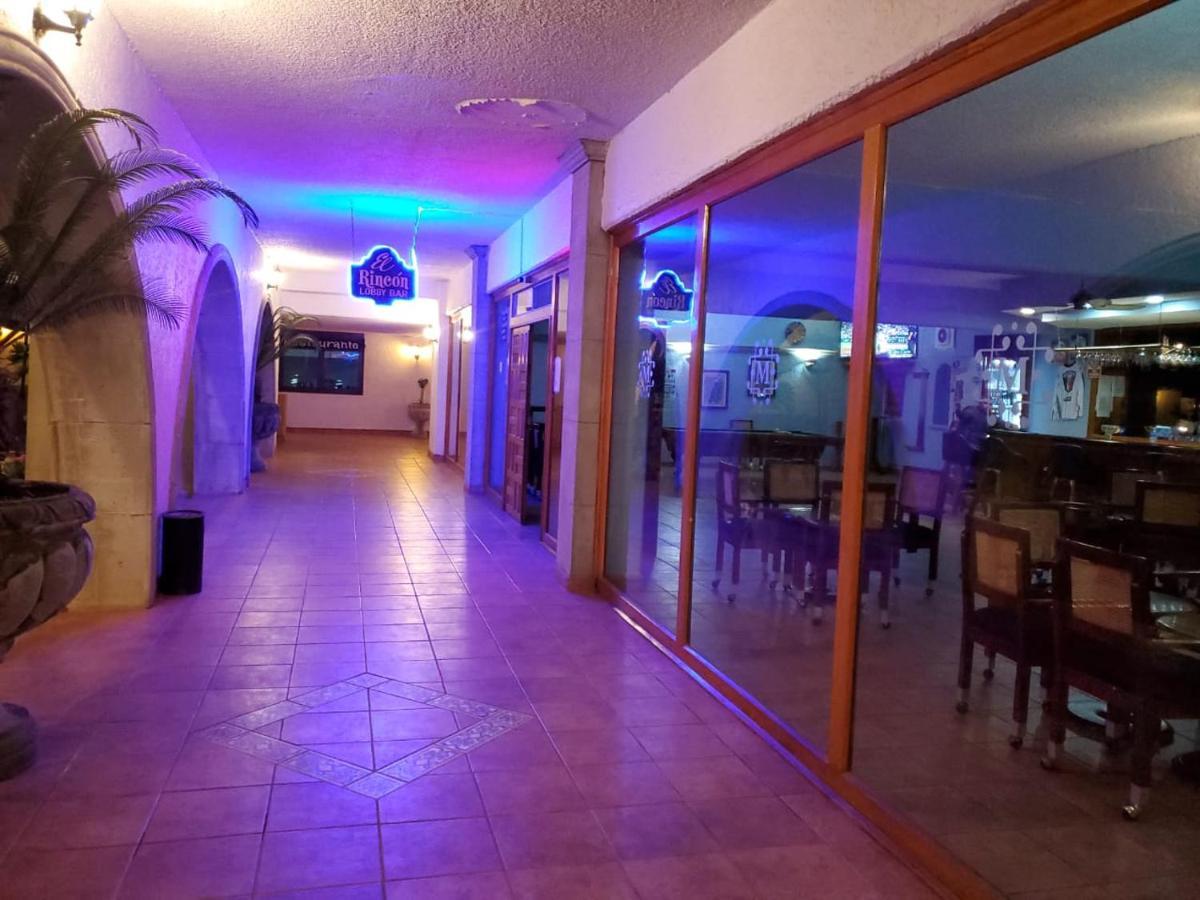 Hotel Mision Santa Maria San Quintin Екстер'єр фото